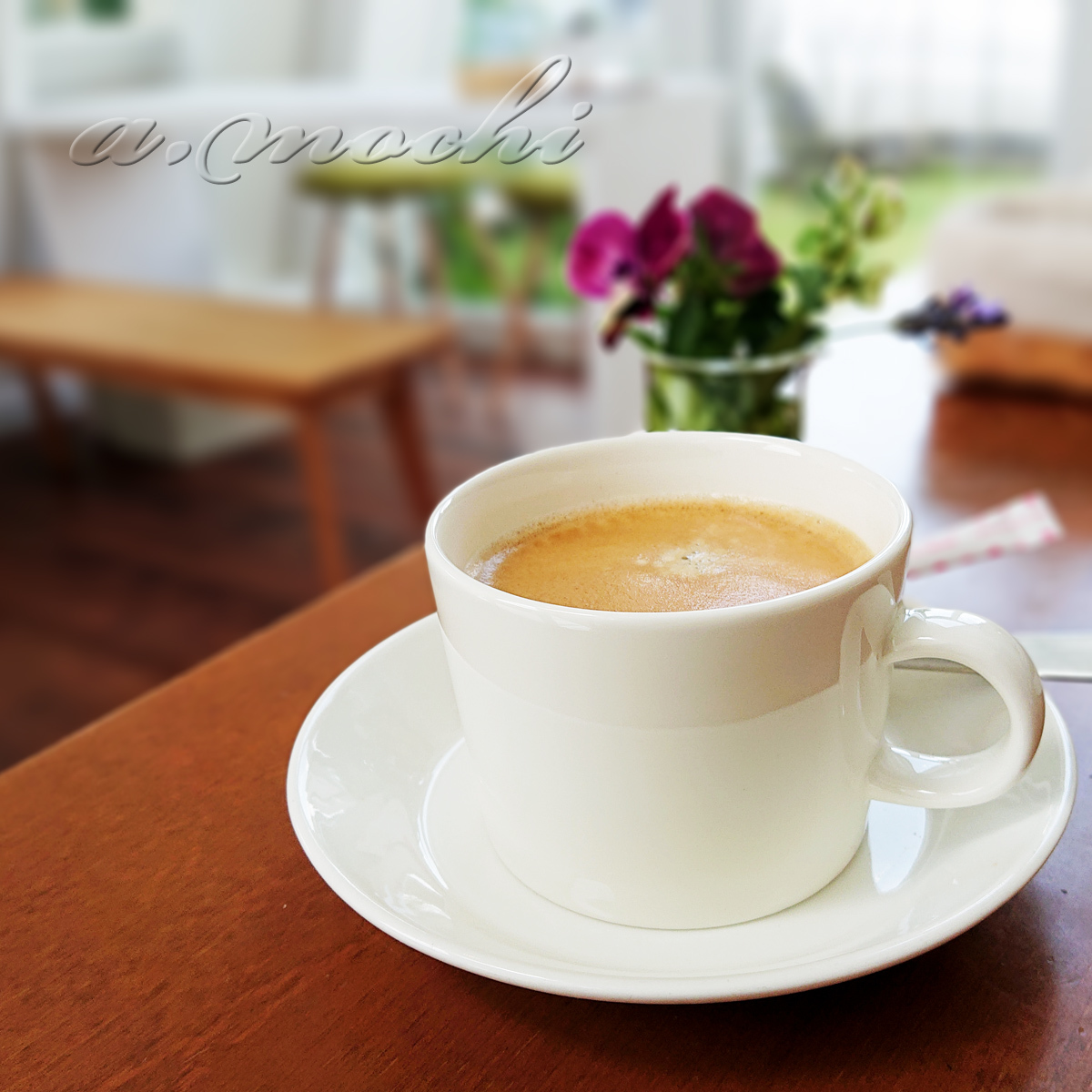 eightcafe_coffee.jpg